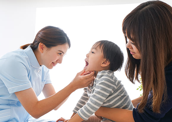 痛くなる前の予防で、歯医者に慣れてもらうことが大切です