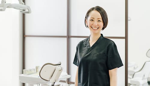 歯科医師：塩崎 美由紀